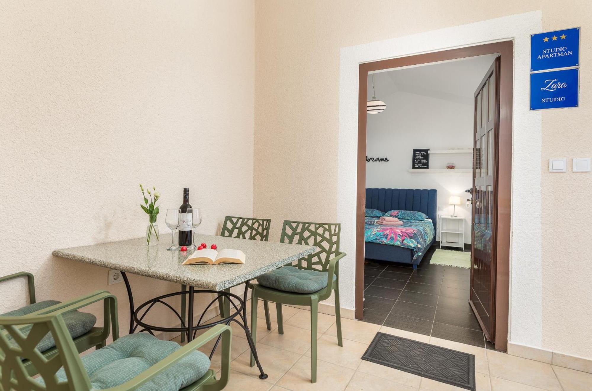 Funcic 2 App Apartment Pula